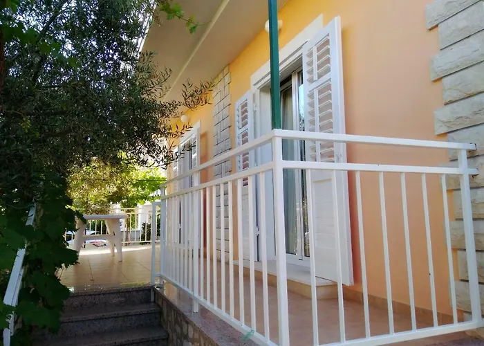 Antulov Lägenhet Srima